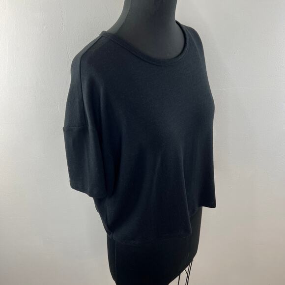 Aritzia Wilfred Free Round Neck Casual Tee Black Short Sleeve Pullover Size S - Picture 5 of 10